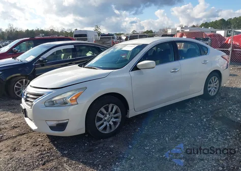 2013 Nissan Altima 2.5 S z USA, uszkodzony, nr VIN 1N4AL3AP6DN512868